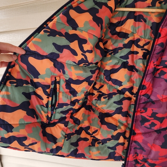 Mother two faced puffer jacket in I'm here wash - Picture 6 of 14